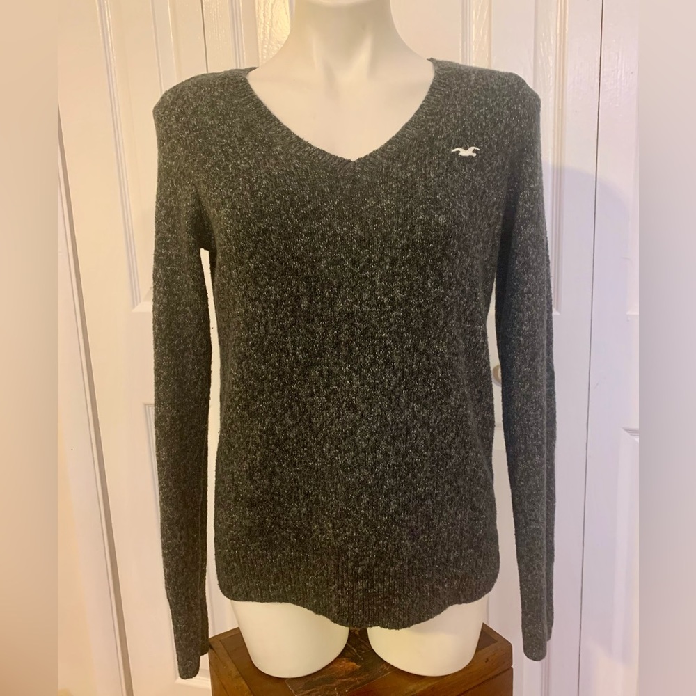 Hollister Sweater L